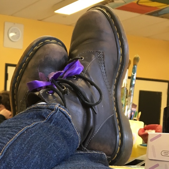 Meet your Posher, Janelle - Picture 4 of 6